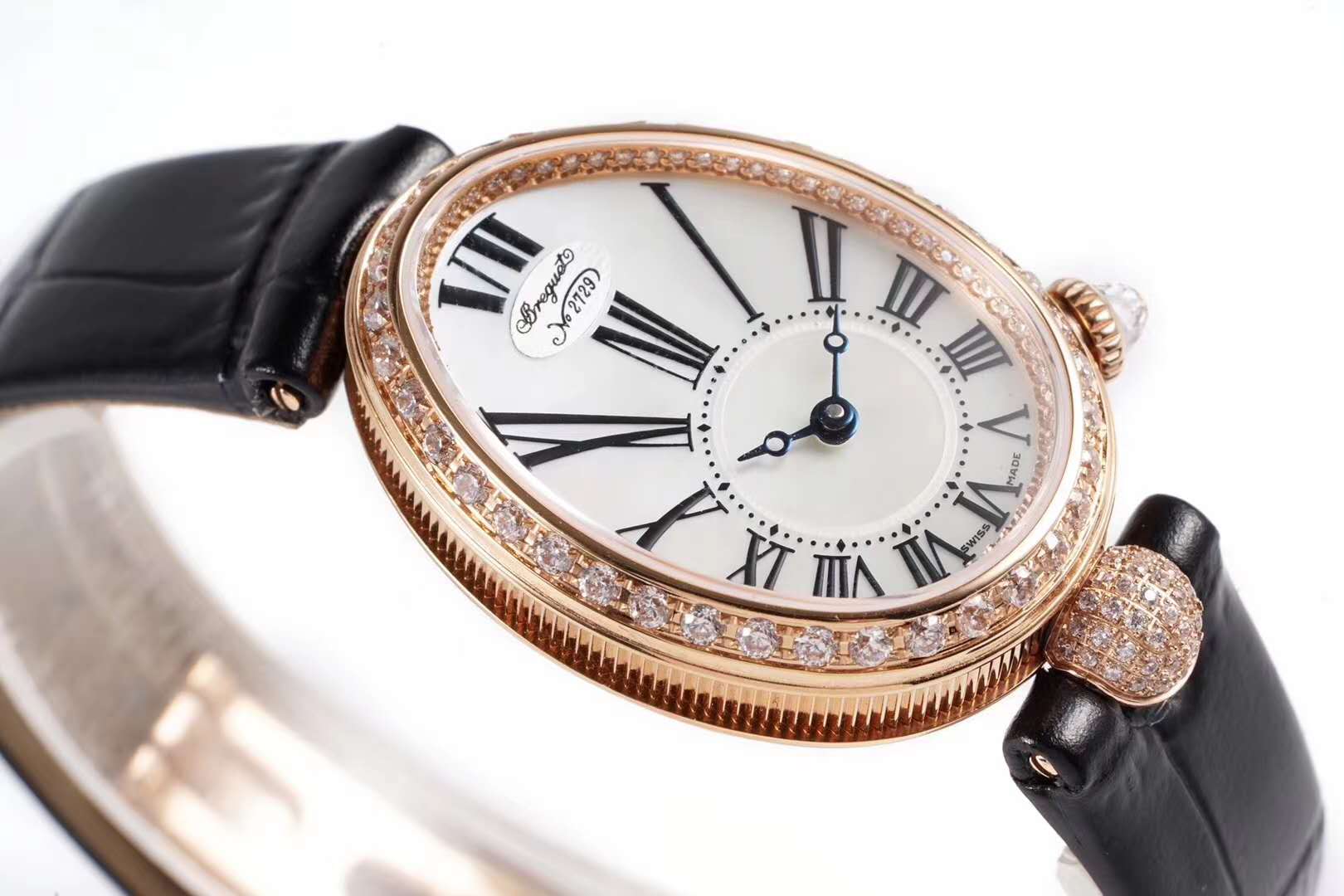 Reine de Naples in Rose Gold