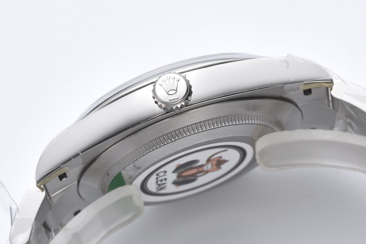 Oyster Perpetual 41mm Yellow Dial 124300